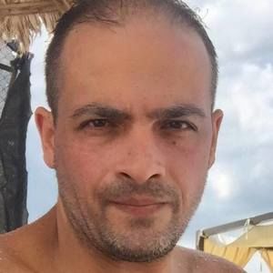 Meet your Posher, Sam